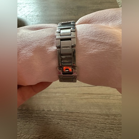 Women’s Jesse Fossil Watch White-Dial Glitz Dress - Picture 4 of 12